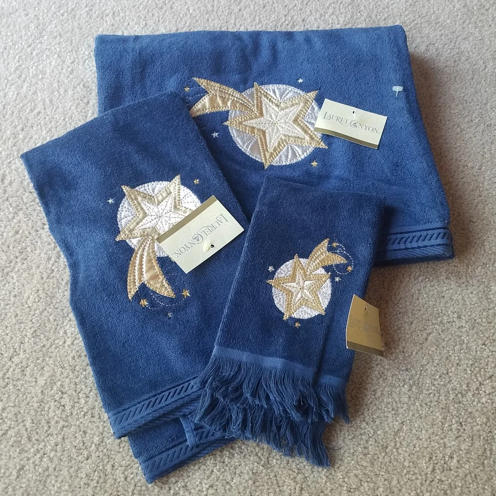 Laurel Canyon Bathworks Celestial Navy Blue Sun Moon Stars 3-pc Towel Set NWT